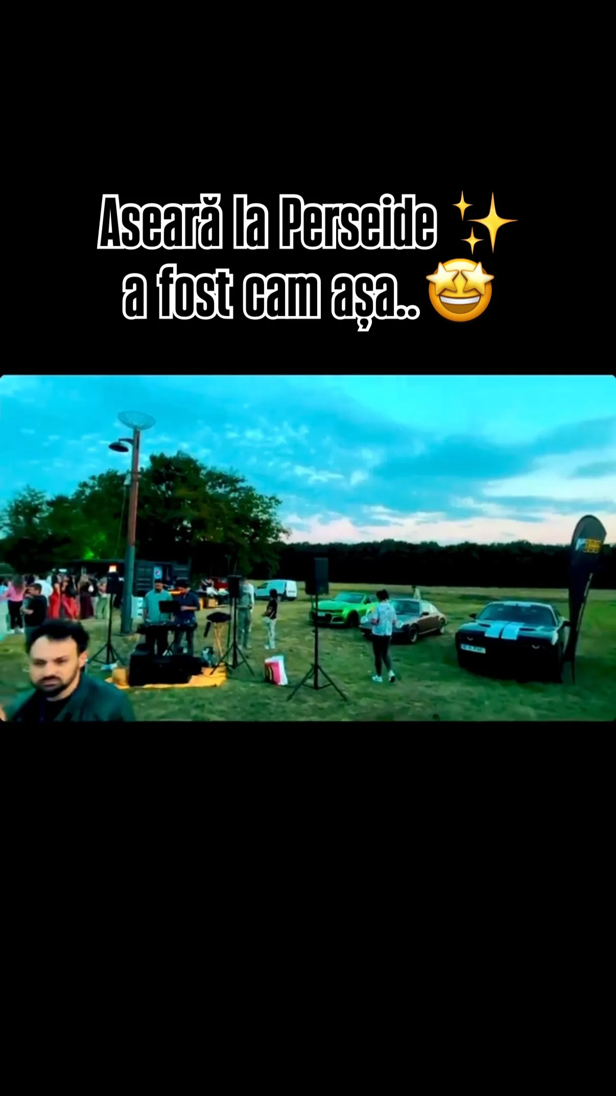 Imagine dintr-un reel Gatherings cu o întâlnire în parc